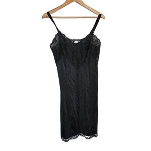Vintage vanity fair black lace slip nightie